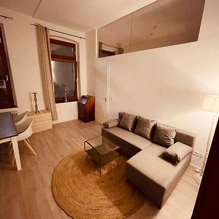 Retro Appartement Im Herzen Von Koeln Deutz Экстерьер фото
