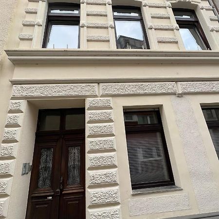 Retro Appartement Im Herzen Von Koeln Deutz Экстерьер фото