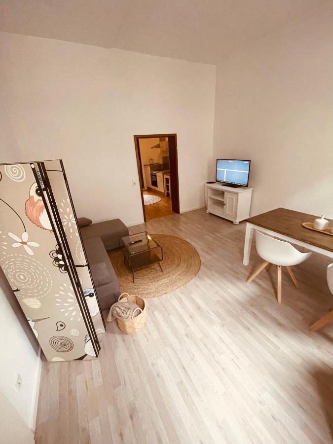 Retro Appartement Im Herzen Von Koeln Deutz Экстерьер фото