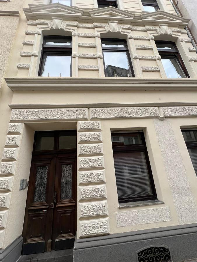 Retro Appartement Im Herzen Von Koeln Deutz Экстерьер фото